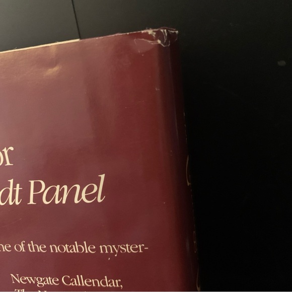 Book The Caravaggio Obsession An Amos Hatcher Mystery Oliver Banks 1st Edition - Picture 6 of 8